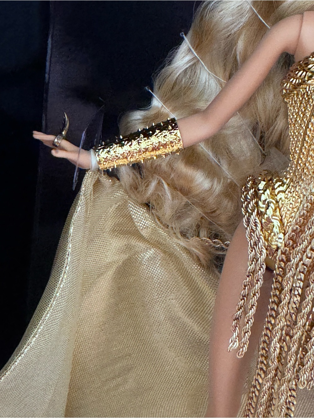 Barbie The Blonds Blond Gold Gold Label NRFB Collector Doll - Picture 11 of 13